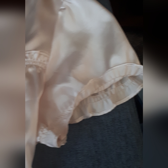 Smart Set Cream Coloured Short Sleeve Blouse - Picture 7 of 9